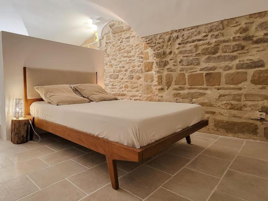 Studio Spacieux De Caractere Montaren-et-Saint-Médiers Kültér fotó